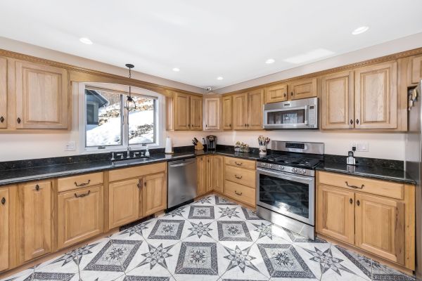 Custom Cabinet Making in Longview